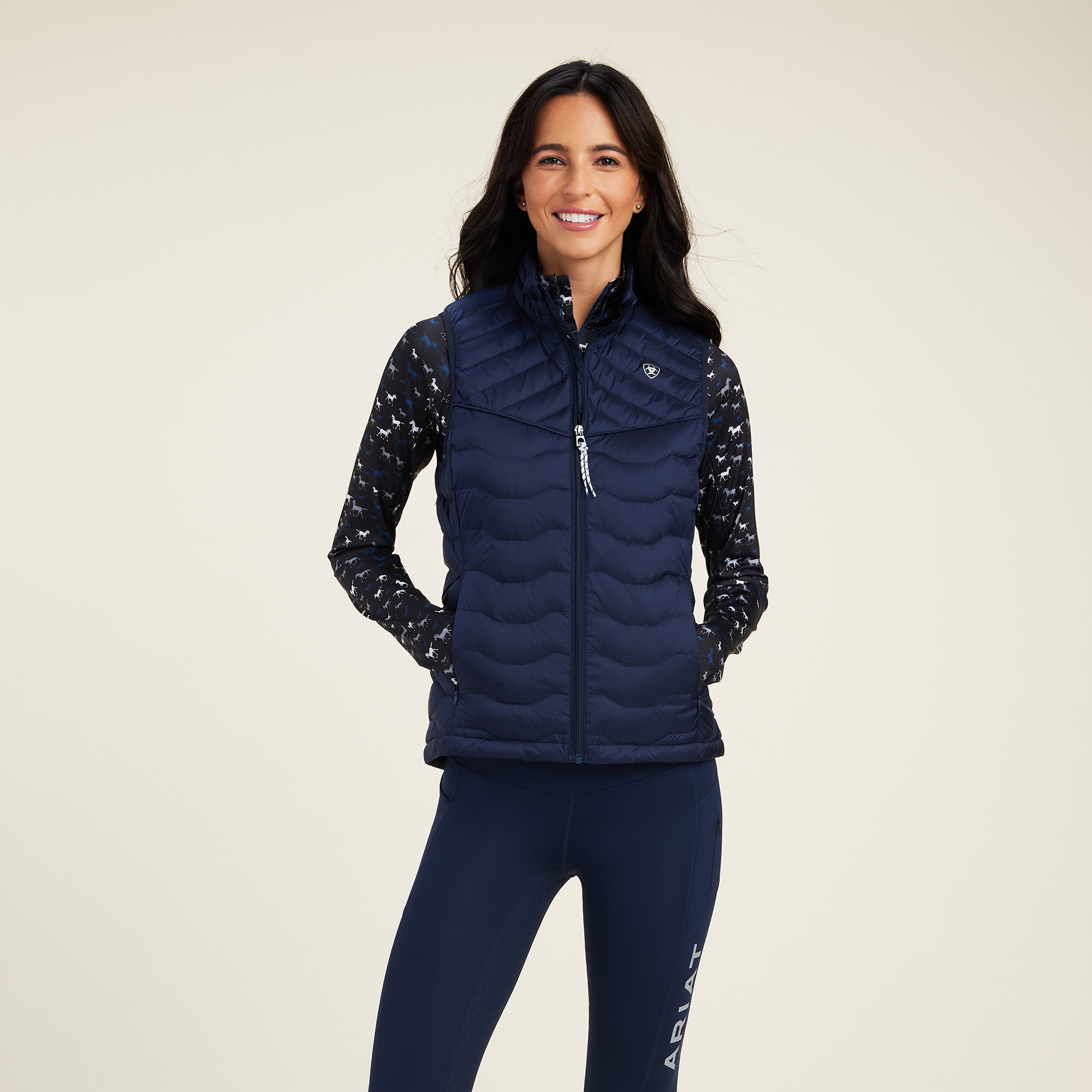 Ideal Down Vest - Navy Eclipse från Ariat