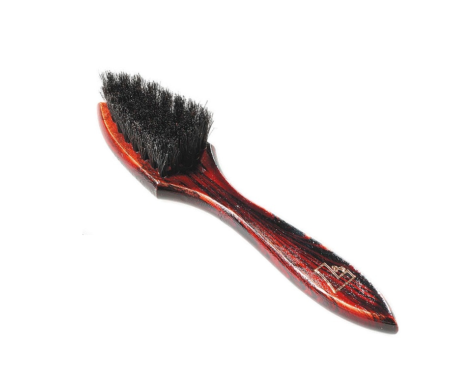 Shoe polish brush