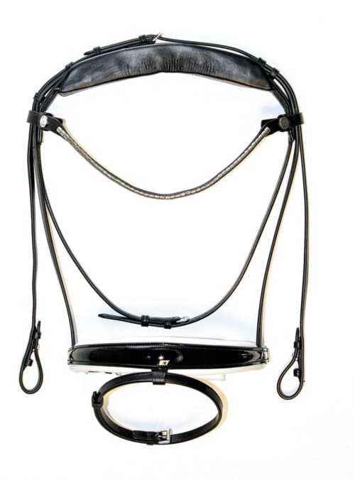 Finesse Bridle Cayenne - Svart/Vit/Lack