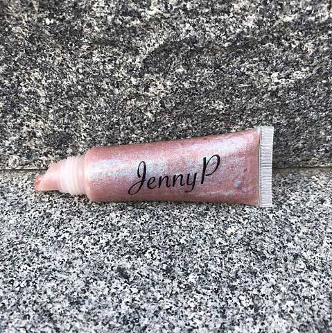 Lip gloss 5